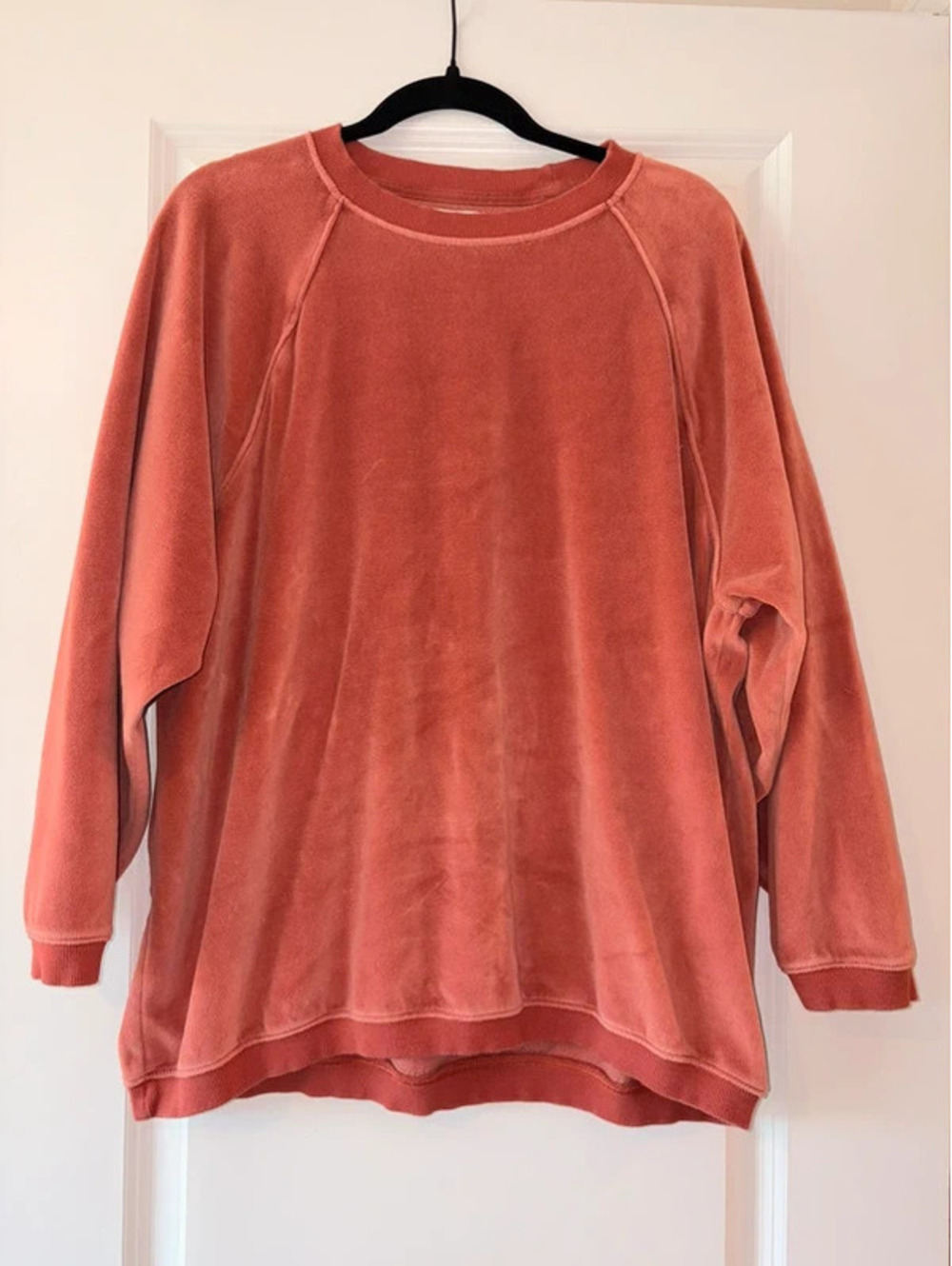 Aerie Women’s Velour Oversized Sweatshirt Rust Orange Size M/M